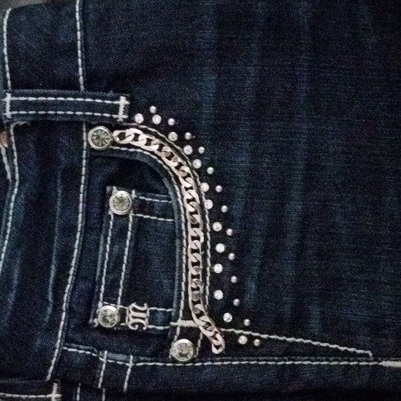 Miss Me Size 27 Jeans - Picture 4 of 9